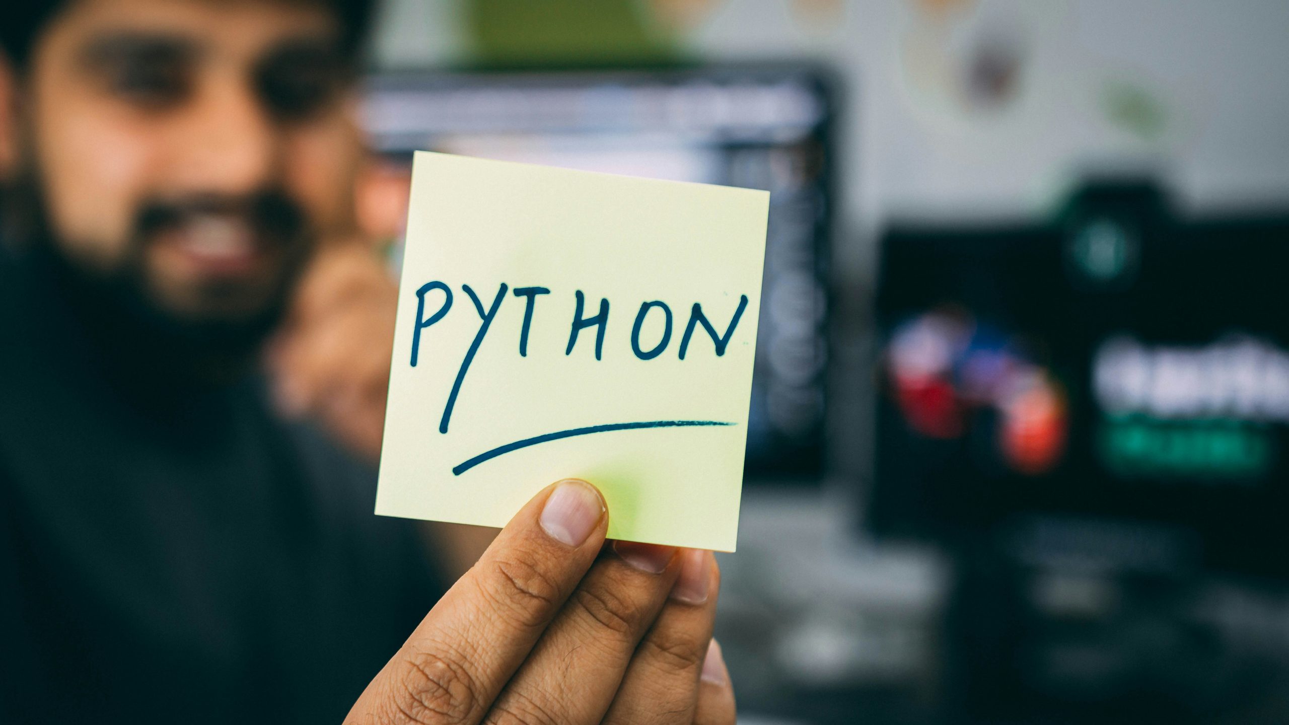 An In-Depth Introduction to Python: A Beginner’s Guide